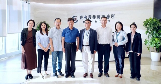 马夫会长走访段和段律师事务所