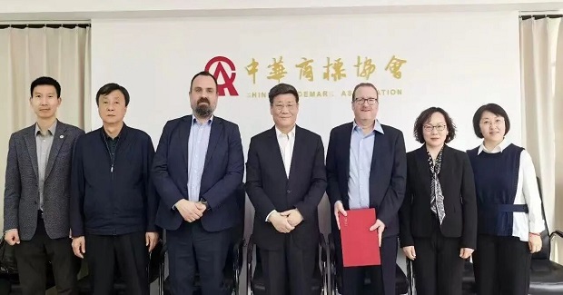 马夫会长会见加拿大知识产权局政策与国际事务高级总监Richard York一行